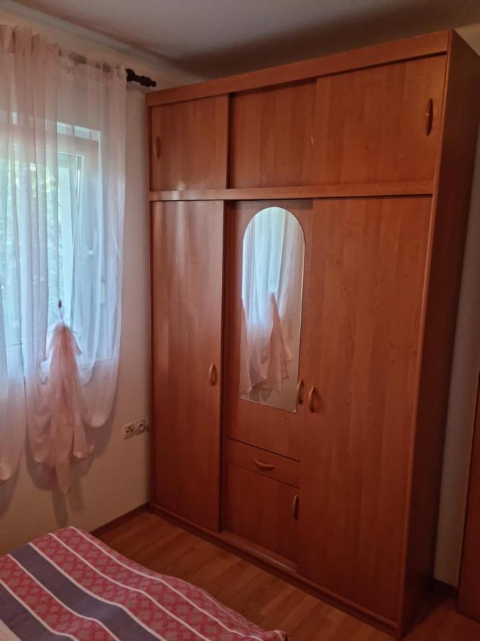 Apartments Zoretic Malinska Exterior photo
